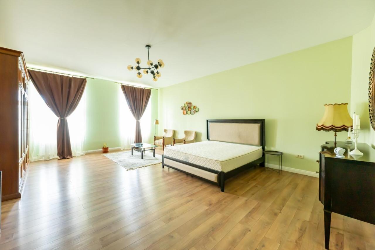 Cozyflat In The Central Arad Bagian luar foto