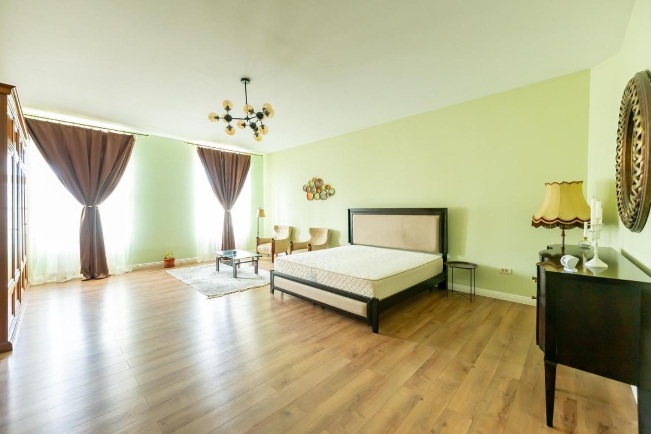 Cozyflat In The Central Arad Bagian luar foto