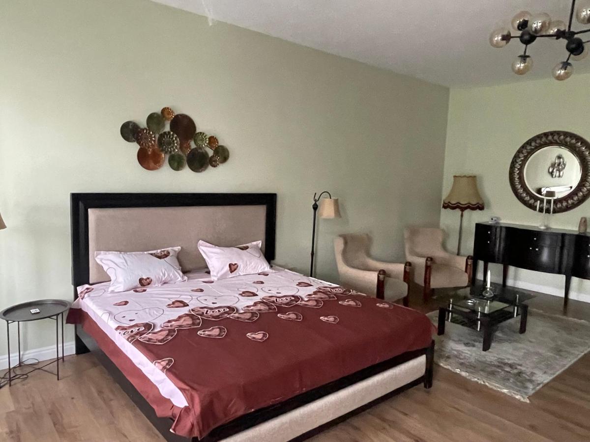 Cozyflat In The Central Arad Bagian luar foto